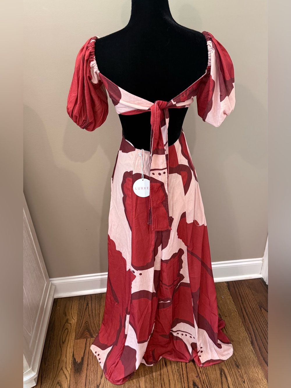 NWT Women’s LUXXEL Vacay cut out maxi dress- Size small - Picture 8 of 10